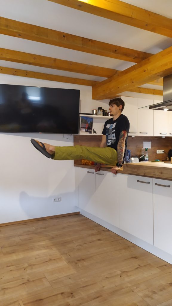 L-sit on the kitchen table